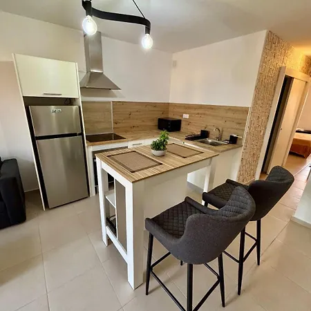 Nmt House コスタ・カルマ