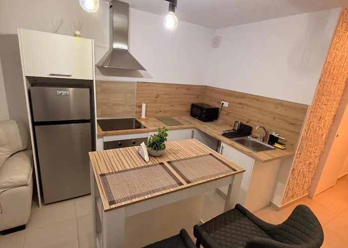 Nmt House Apartmán *